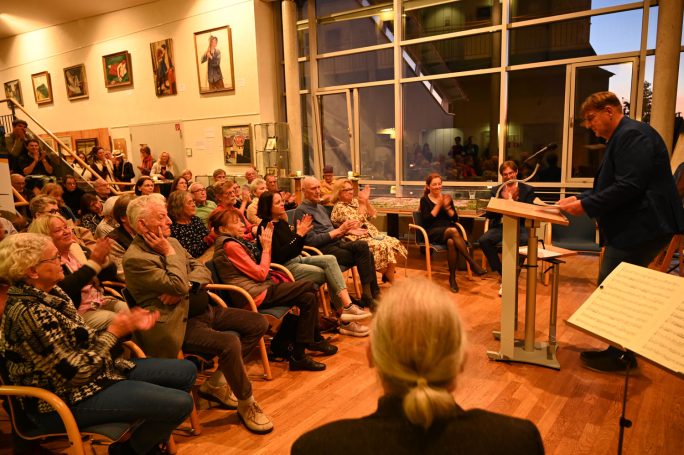 Vernissage Theodor Schindler Theodor Schindler Ausstellung Rathaus Malsch